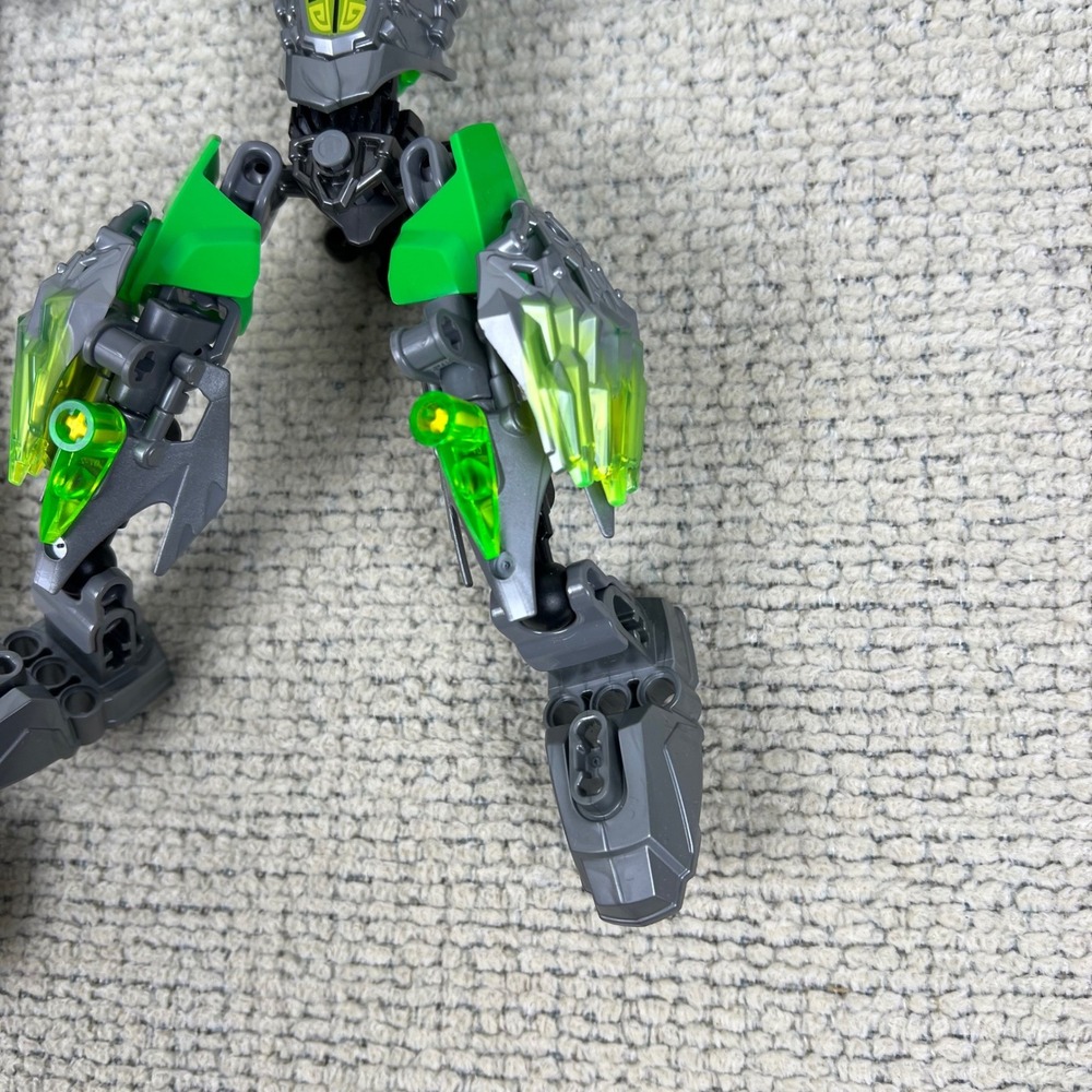 Lego Bionicle Lewa Uniter of Jungle 71305 Action Figure NOT COMPLETE - Picture 4 of 6